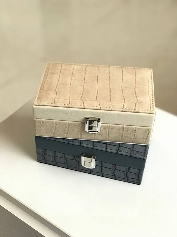جعبه جواهر سایز متوسط آینه دار