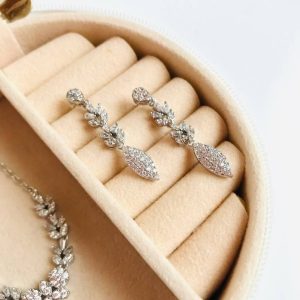 نیم ست جواهری آویز