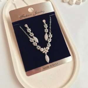 نیم ست جواهری آویز